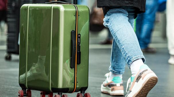 <p>Wer nach Aachen kommt und übernachtet, will auf guten Service nicht verzichten. Die NGG stellt allerdings fest, dass im Hotel- und Gaststättengewerbe immer weniger Profis arbeiten.</p>