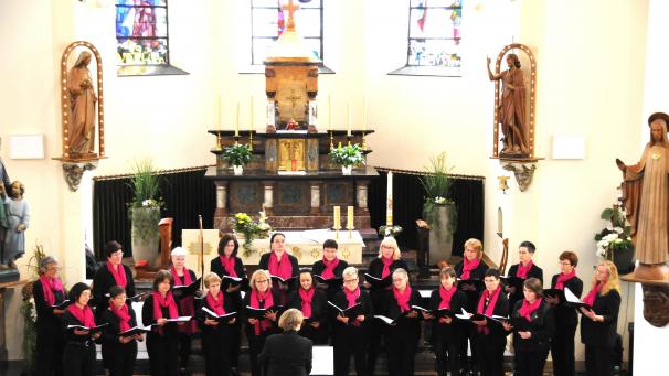 <p>Die Frauen von „Canto Allegro“ interpretierten auch international bekannte Songs.</p>