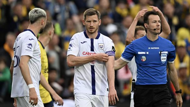 <p>Jan Vertonghen muss mit einer Leistenverletzung zwei Spiele pausieren.</p>