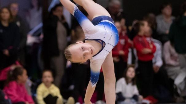 <p>Mayla Maraite meistert ihre Aufgabe sehr gut.</p>