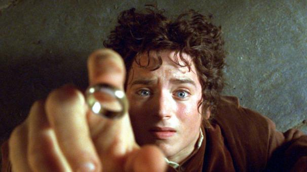 <p>Elijah Wood als Hobbit Frodo in einer Szene des Kinofilms „Der Herr der Ringe - Die Gefährten“ nach der Vorlage von J.R.R. Tolkien.</p>