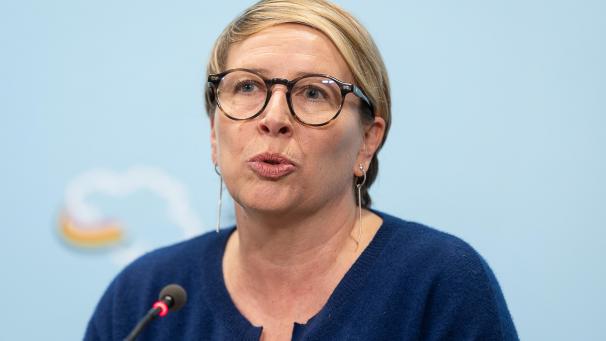 <p>Caroline Gennez (Vooruit) betonte am Freitag, dass viele ukrainische Städte dringend auf finanzielle Unterstützung angewiesen sind, um die Energieversorgung zu sichern.</p>