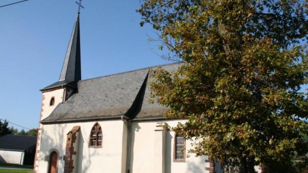 <p>Die Kapelle Krewinkel: Es sind dringende Sanierungsarbeiten an dem Kulturdenkmal erforderlich, insbesondere um die Wandmalereien in dem früheren Gotteshaus zu festigen.</p>