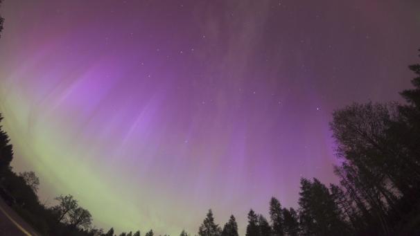 <p>Dieses Bild wurde auf dem Parkplatz Drossart im Hohen Venn kurz vor 1 Uhr in der Nacht zum Sonntag aufgenommen.</p>