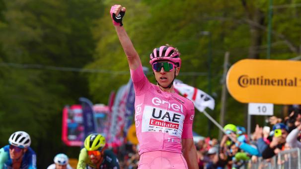 <p>Wieder eine Klasse für sich: Tadej Pogacar baut seinen Vorsprung beim Giro weiter aus.</p>