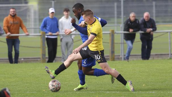 <p>Denis Pousset und die Raeren-Eynattener standen bereits als Aufsteiger fest.</p>