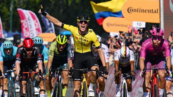 <p>„Davon habe ich geträumt“: Olav Kooij gewinnt im Sprint die neunte Giro-Etappe.</p>