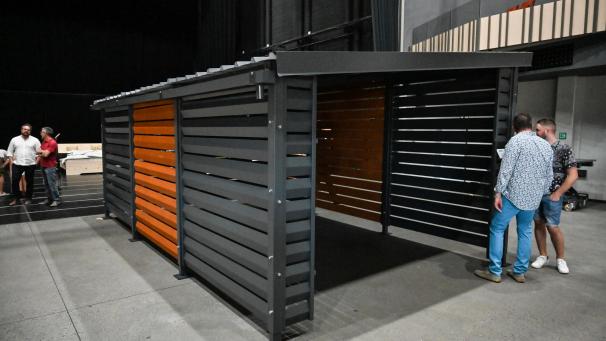 <p>Jedes Jahr präsentiert der Nachwuchs seine Kreationen.</p>