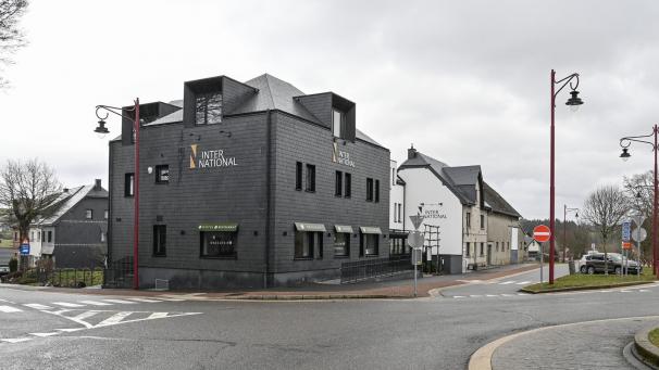 <p>Vorerst wird im früheren Hotel Internation kein Asylbewerberzentrum entstehen.</p>