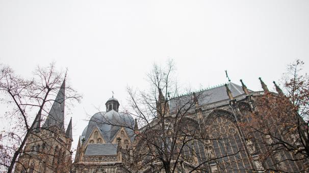 <p>Nach eigenen Angaben sind dem Bistum Aachen 336 Missbrauchsopfer katholischer Priester bekannt.</p>