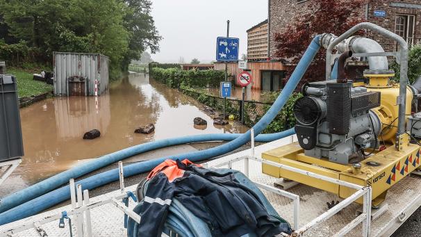<p>Zahlreiche Häuser wurden im Zuge des Hochwasssers in Voeren überschwemmt.</p>