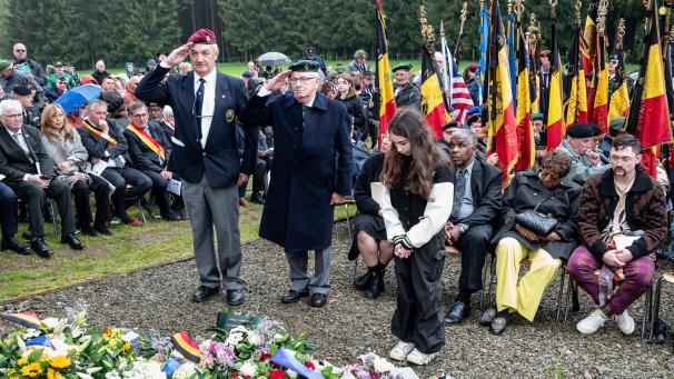 <p>Generationsübergreifend wurde der elf toten GIs gedacht.</p>