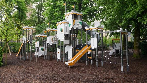 <p>441161128_837999965028222_3885571316975509118_n</p>