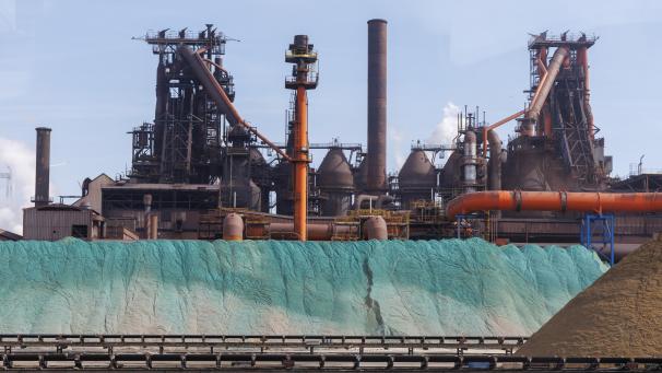 <p>Stahlwerk von ArcelorMittal in Gent</p>