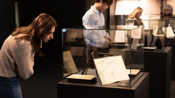 <p>Die Da Vinci-Ausstellung in Lüttich ist eine Reise in die Vergangenheit, um mehr über diesen Mann zu erfahren, der den geheimen Gesetzen der Natur auf der Spur war.</p>