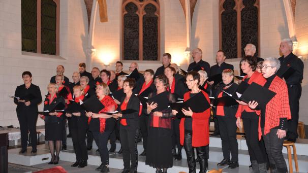 <p>Seit 2014 musiziert die Chorgemeinschaft Büllingen-Wirtzfeld gemeinsam und dies mit viel Freude.</p>