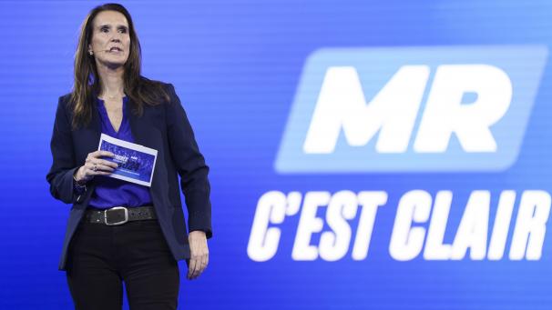 <p>Im frankofonen Landesteil ist Sophie Wilmès nach wie vor die beliebteste Politikerin. Ihre Partei, die MR, könnte am 9. Juni die stärkste politische Kraft werden.</p>