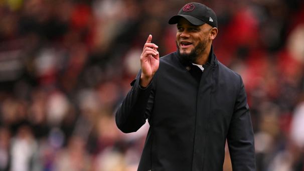 <p>Vincent Kompany unterschreibt in München einen Vertrag bis 2027.</p>