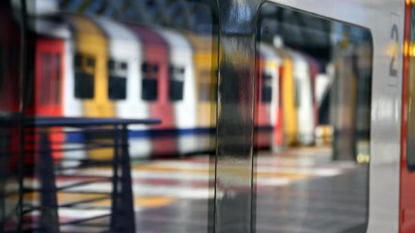 <p>Der Dreiländerzug verbindet Lüttich mit Aachen und Maastricht.</p>