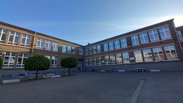 <p>Die Schulinfrastruktur der PDS am Kaperberg: Ein unabhängiger Experte soll nun den Wert der Immobilie ermitteln, bevor die Verhandlungen zwischen DG und Stadt Fahrt aufnehmen können.</p>