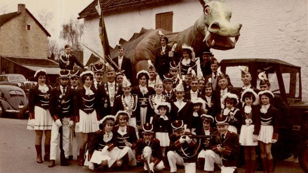 <p>„Ganz groß und Alles für Eupen“ war 1938 das Motto der Jubelgesellschaft. Es ist heute noch so gültig wie damals.</p>