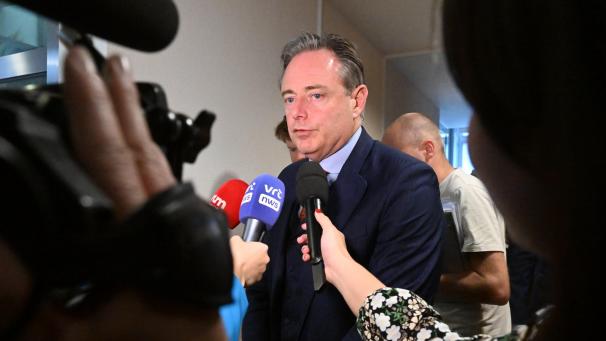 <p>Informator in Flandern: Bart De Wever</p>