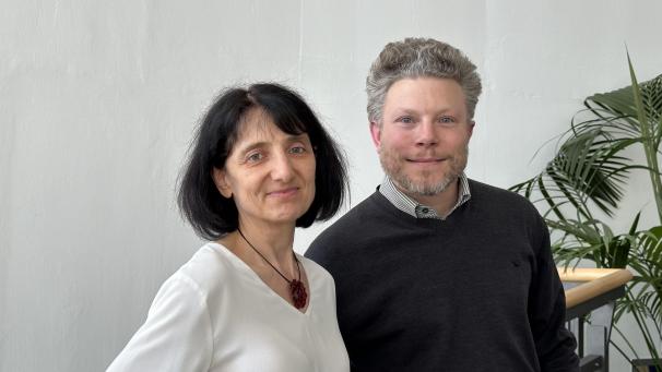 <p>Vera Genten und André Roé musizieren in der St.Vither Klosterkapelle.</p>
