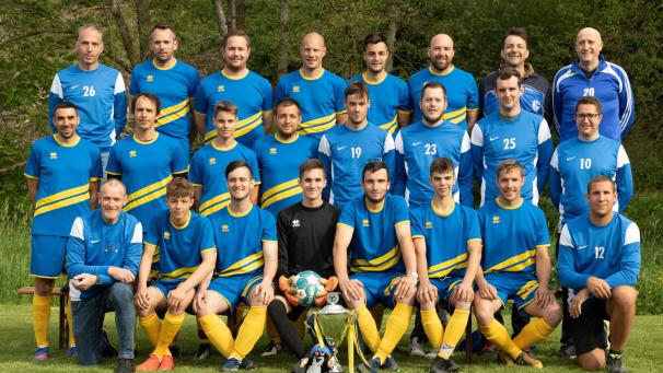 <p>Die Amateurkicker des Royal Racing Club Reuland freuen sich, mit zahlreichen befreundeten Mannschaften, Ehemaligen und alten Weggefährten das 50-jährige Vereinsjubiläum feiern zu können.</p>