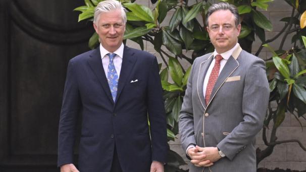 <p>Es war der dritte Besuch von Bart De Wever beim König seit den Wahlen vom 9. Juni.</p>