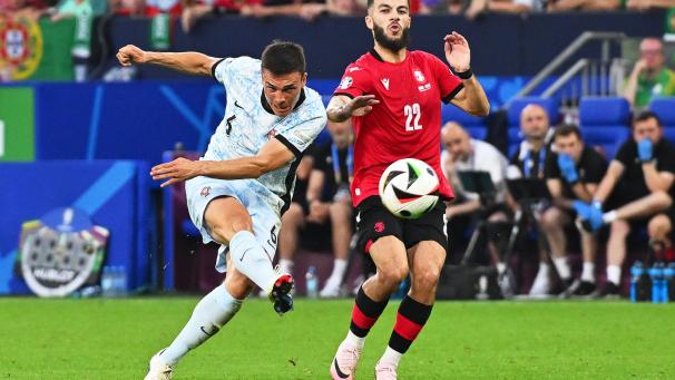 <p>Georgien (rechts mit Torjäger Georges Mikautadze) haben wohl nicht viele Tippexperten auf ihrem Zettel.</p>