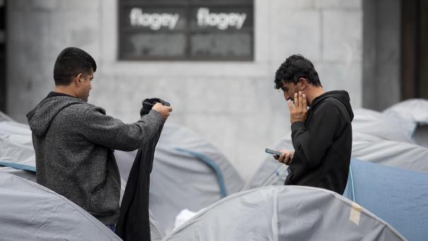<p>Im September 2023 hatten rund 80 Asylsuchende auf dem Brüsseler Flagey-Platz ihre Zelte aufgeschlagen.</p>