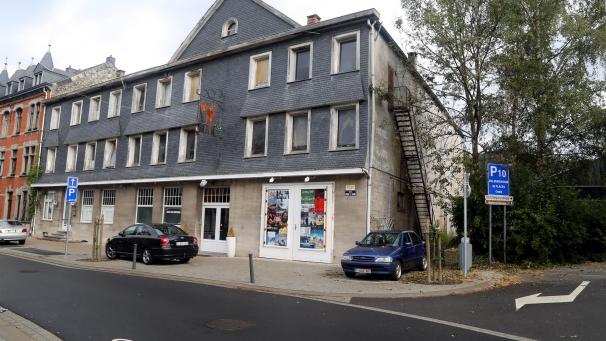 <p>Im früheren Hotel und Kino „Le Globe“ tut sich vorerst nichts.</p>