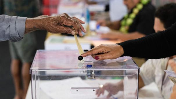 <p>Am Sonntag finden in Frankreich Parlamentswahlen statt, die für die politische Zukunft des Landes entscheidend sein werden und bei denen die Rechtsnationalen zum ersten Mal die stärkste Partei im Parlament werden könnten.</p>