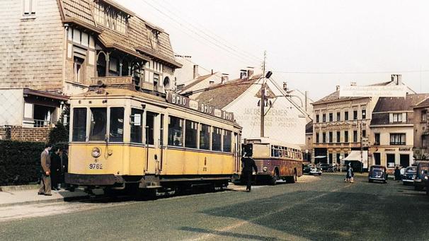 <p>Die Tram an der Vervierser Straße</p>
