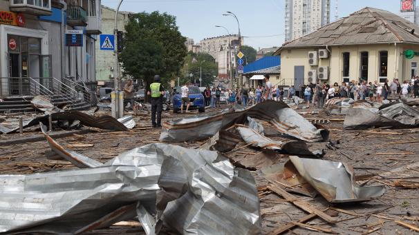 <p>Eine russische Rakete hat ein ukrainisches Kinderhaus getroffen.</p>