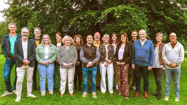 <p>Die neuformierte Liste „Volonté commune“ mit Spitzenkandidat Eugène Wansart (3.v.r.)</p>