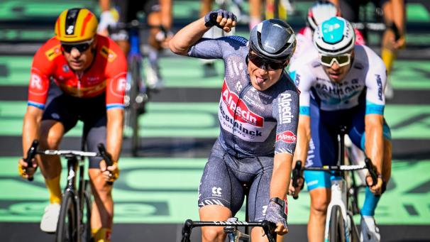 <p>Dritter Streich: Jasper Philipsen gewinnt die 16. Tour-Etappe.</p>