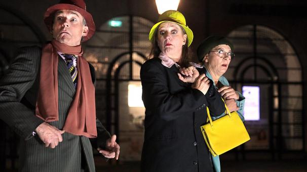 <p>Als „Flaneure“ kostümiert werden die Schauspieler mit viel Witz und Charme durch Eupen ziehen.</p>