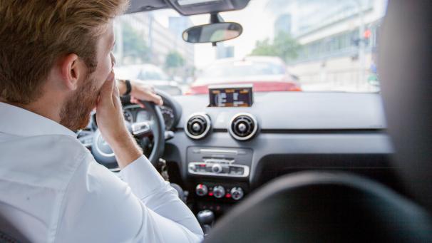 <p>Zeit für eine Pause: Müdigkeit kann hinter dem Steuer schnell gefährlich werden.</p>