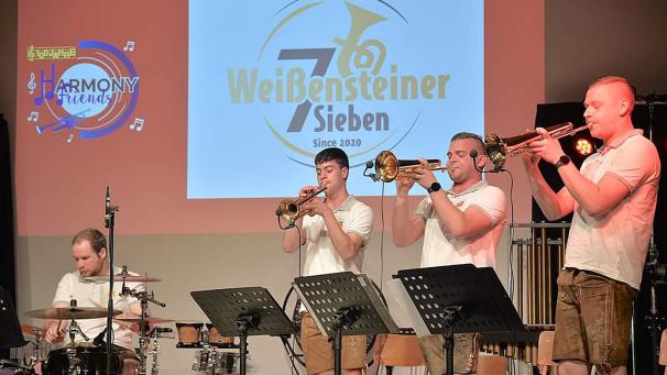 <p>Die Weißensteiner 7 gibt es in dieser Besetzung seit vier Jahren. Am Freitag stellen sich die Mürringer bei Summertime vor.</p>