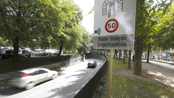 <p>Abschnittskontrolle am Leopold-II-Tunnel in Brüssel</p>