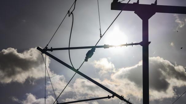 <p>Bahnoberleitung</p>