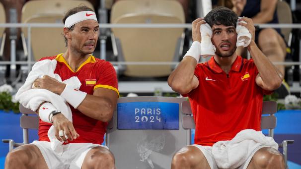 <p>Aus und vorbei: Rafael Nadal (links) ist nach dem Einzel auch im Doppel ausgeschieden. Carlos Alcaraz steht im Einzel im Viertelfinale.</p>