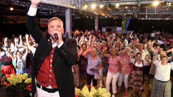 <p>Markus Wolfahrt war der Stargast am Samstagabend beim Heimatabend.</p>