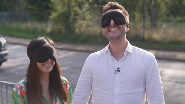 <p>Gregory Meyer und seine Frau Nhi haben sich in das Abenteuer „Buying Blind“ gestürzt.</p>