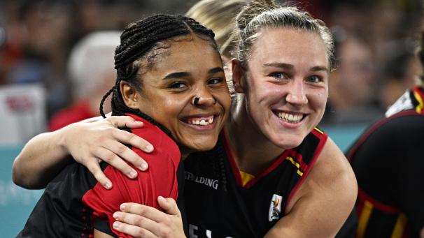 <p>Halbfinale, wir kommen. Maxuella Lisowa Mbaka und Elise Ramette warten noch auf den Gegner am Freitag. Deutschland oder Frankreich? Diese Entscheidung fällt am Mittwoch ab 18 Uhr.</p>