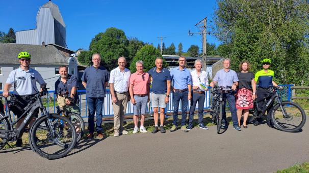 <p>Grenzüberschreitend waren Politiker und Polizisten beim Aktionstag vertreten.Fotos: P. Förster</p>