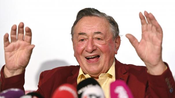 <p>Der österreichische Unternehmer und Society-Löwe Richard Lugner ist im Alter von 91 Jahren in Wien gestorben.</p>