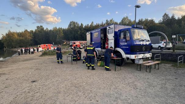 <p>455070917_27121198990813014_1718868356726248376_n</p>