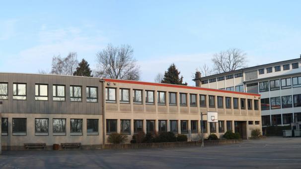 <p>Kurzfristig sucht die Maria Goretti-Sekundarschule nach einer neuen Schulleitung.</p>